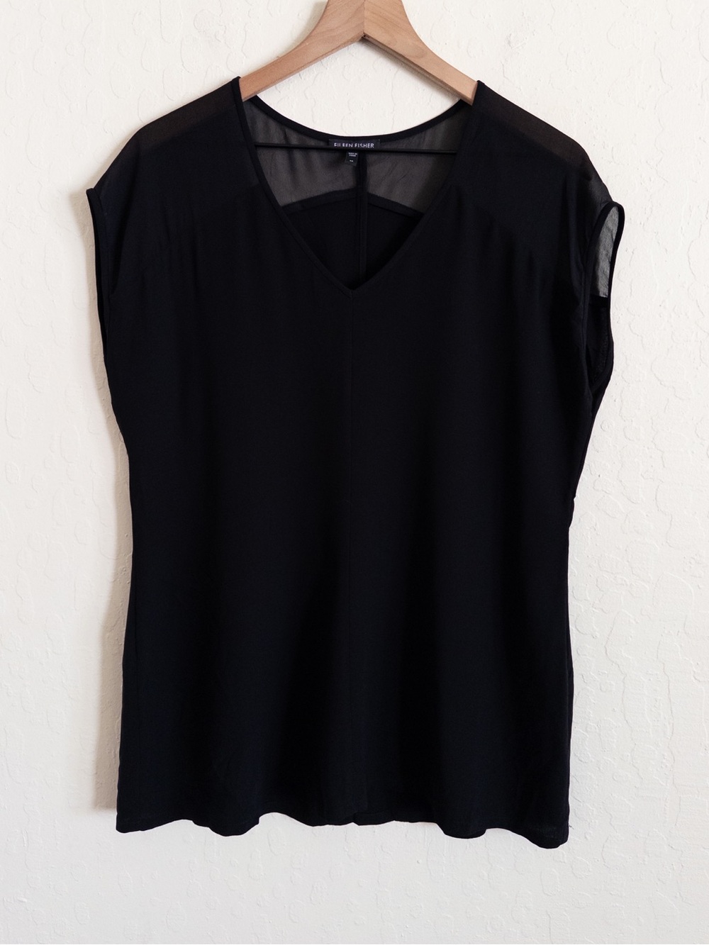 Eileen Fisher 100% Silk Sheer Shoulder Cap Sleeve Blouse Top Medium Minimalist
